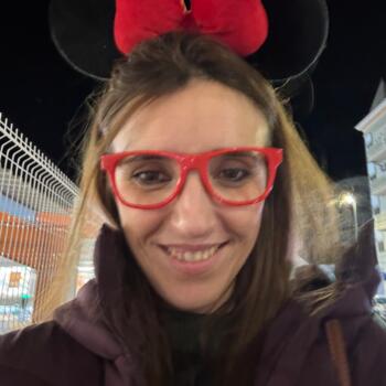 Trabajo de canguro en Aranjuez: Angela