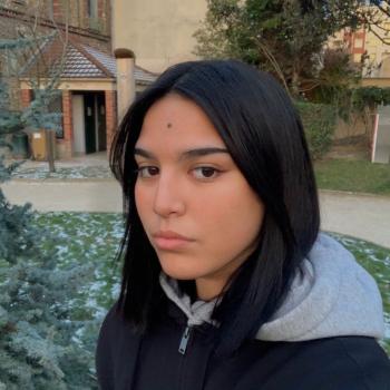 Babysitter in La Garenne-Colombes: Maelle