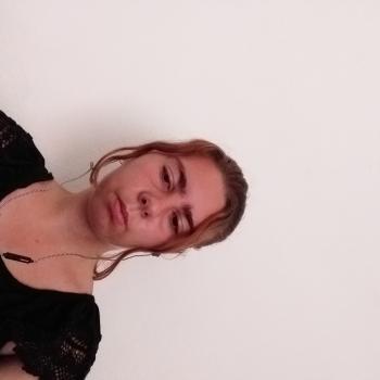 Opatrovateľka v Troyes: Kellya