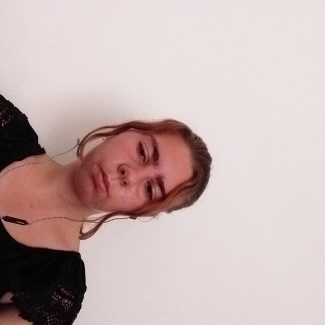 Opatrovateľka v Troyes: Kellya