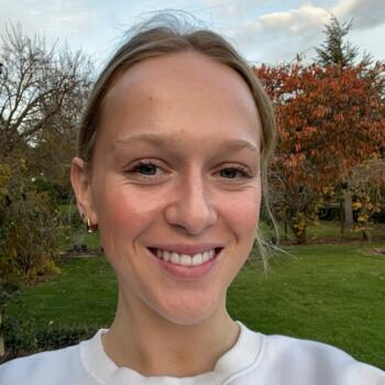 Babysitter i Geelong: Emily