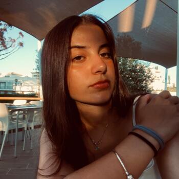 Babysitter στην περιοχή Colares: Constança