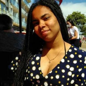 Babysitter in Angers: Yasmine