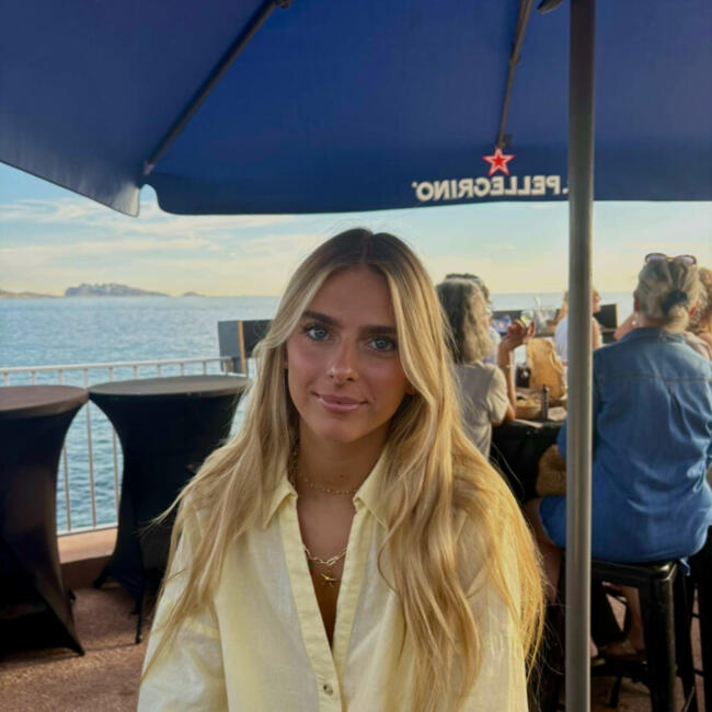 Babysitter in Valréas: Paloma