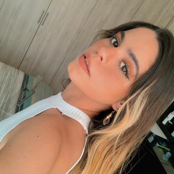 Babysitter in Hialeah: Alejandra