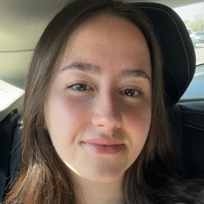 Canguro en Sant Andreu de Llavaneres: Claudia