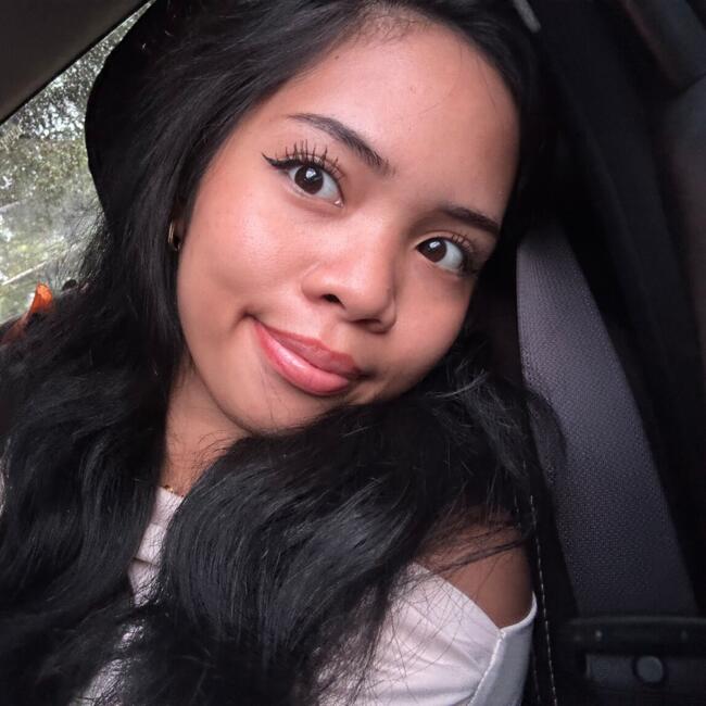 Babysitter in Lapu-Lapu City: Diana