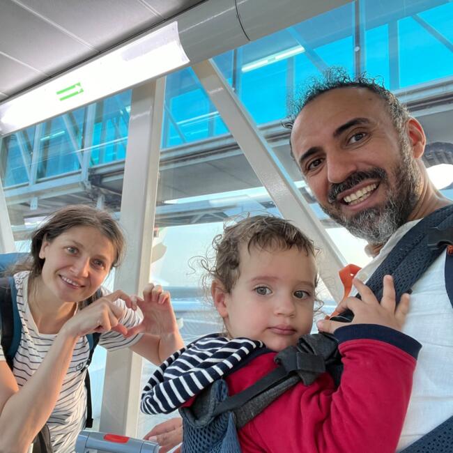 Babysitting job in Cairo: Alex & Cami and Tami