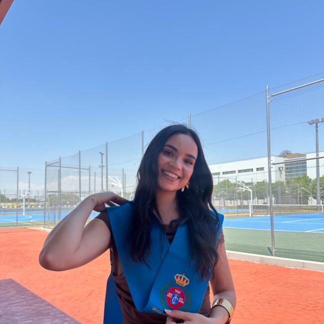 Canguro en Alicante: Berta Santiago Egido