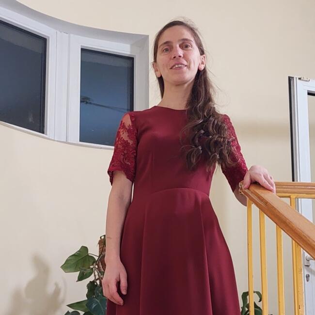 Babysitter in Sîngera: Ольга
