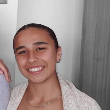 Babysitter em Vila Nova de Gaia: Beatriz