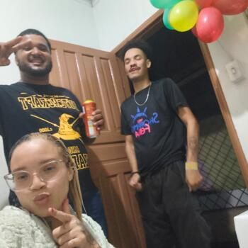 Emprego de babá em Governador Valadares: emprego de babá Gabriele