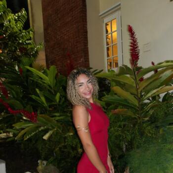 Niñera Mayagüez: Adriana