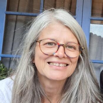 Niñera Pineda: Rossana