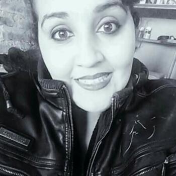 Babysitter in Neuquén: Glenda