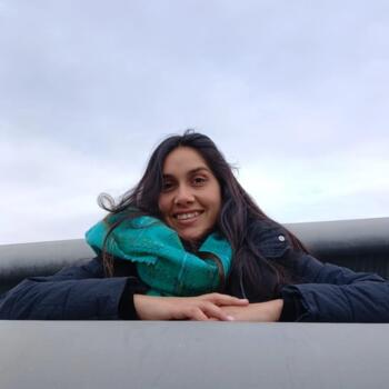 Babysitter in Maia: Carla