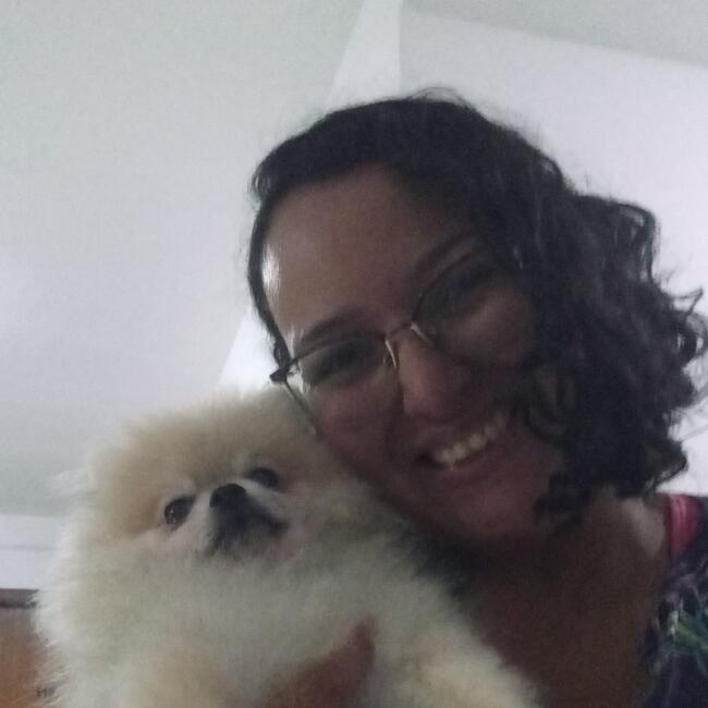 Babá em Moreno: Tia Pryh 