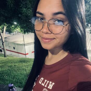 Babá Jequié: Ana Carolina