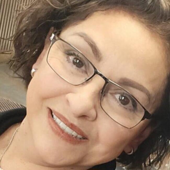 Baby-sitter in Ajax: Martha