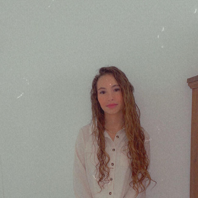 Babysitter in Feyzin: Lilou