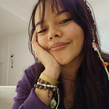 Babysitter in Girona: Maria nazareth