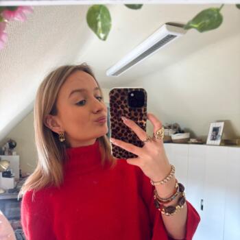 Babysitter in Aalst: Ybe