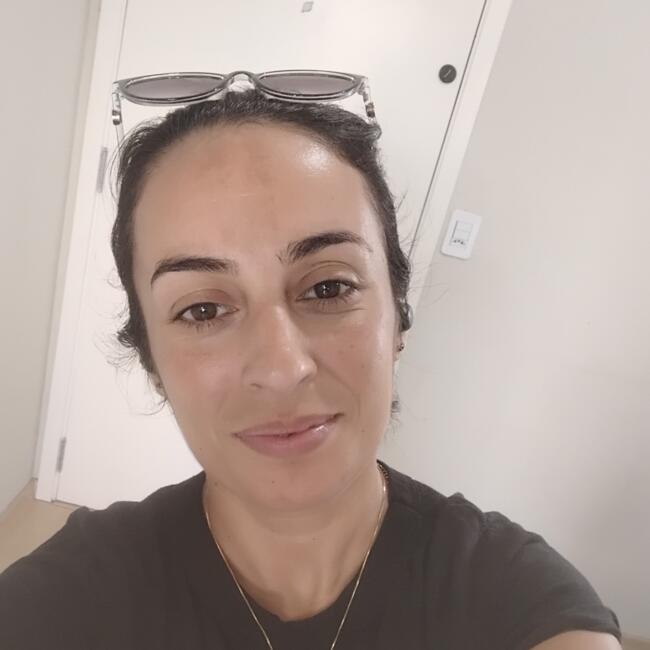 Babá em Flores da Cunha: Jenifer