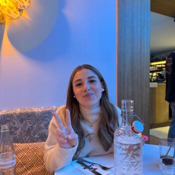 Babysitter in Tarnos: Angela