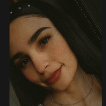 Babysitter in Linares: Carla