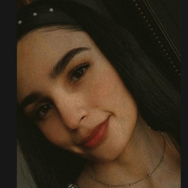 Babysitter in Linares: Carla