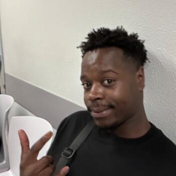 Childminder job in Gondomar: babysitting job Soraia