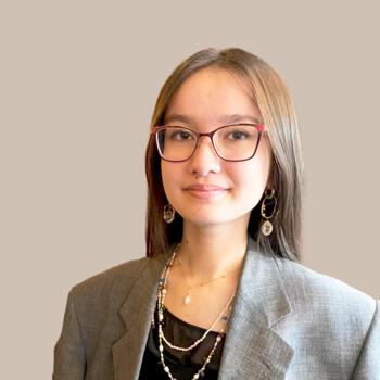 Babysitter in Boulogne-Billancourt: Léna-Lou