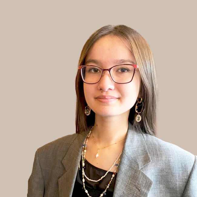 Babysitter in Boulogne-Billancourt: Léna-Lou