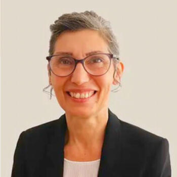 Babysitter Sintra: Maria Helena