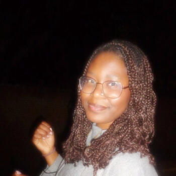 Babysitter Dendermonde: Shayanne