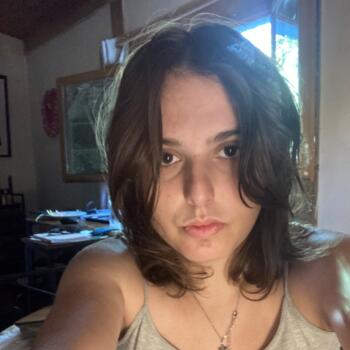 Babysitter in Bordeaux: Jade