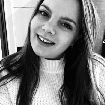 Babysitter in Alveringem: Kelly