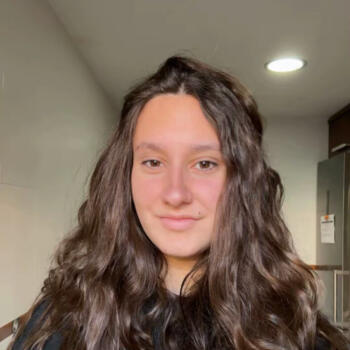 Babysitter in Almería: Helena