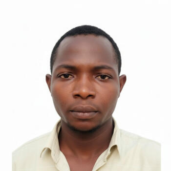 Baby-sitter in Hamilton: Oluwaseun