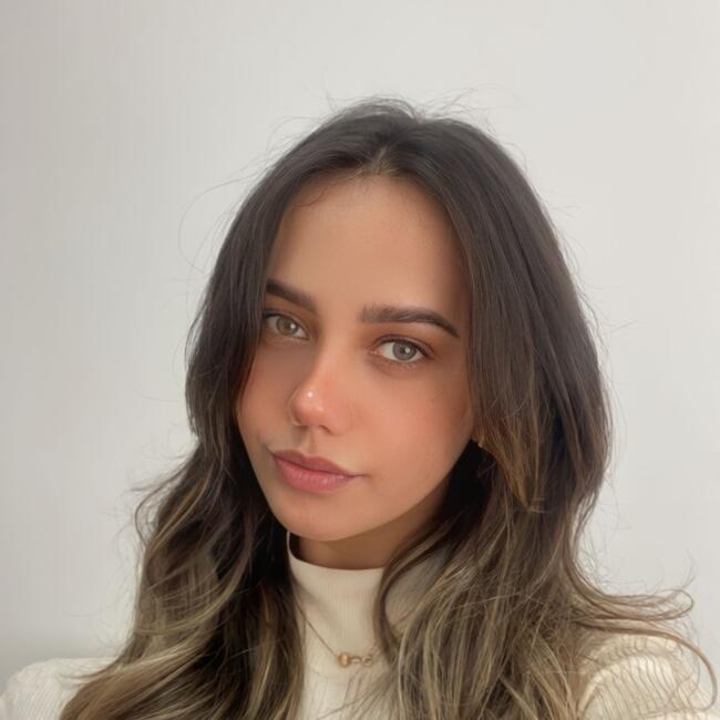 Emprego de babá em Sete Lagoas: Gabriela