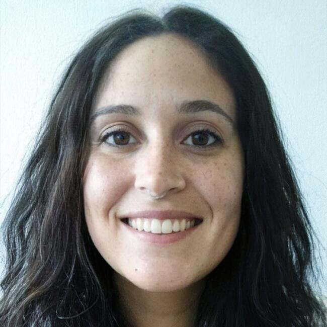 Babysitting job in Salvador: LAÍS