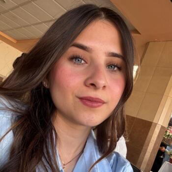 Niñera León: Estefania