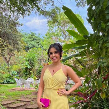 Babysitter in Araguari: Sabrina