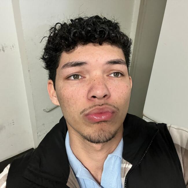 Baby-sitter in Genève: Pedro