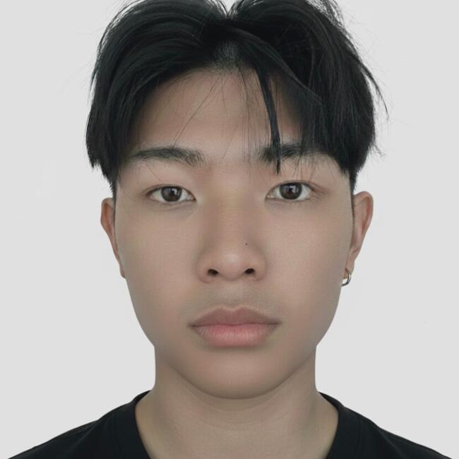 Babysitter in Singapore Island: Loong