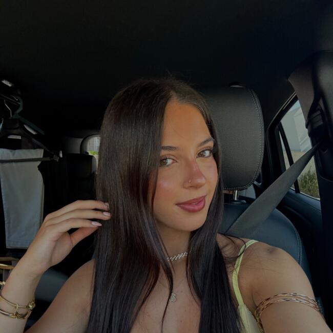 Babysitter em Vila Nova de Gaia: Carolina