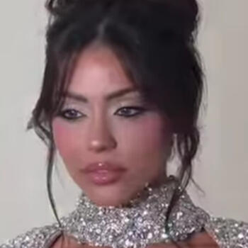 Babysitter in Ouled Beni Messous: Ouzit