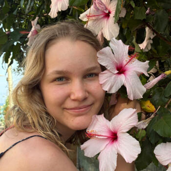 Babysitter in Elmshorn: Kim