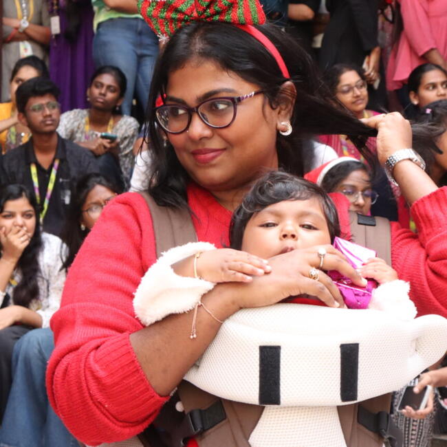 Babysitting job in Kondavākkam: Ashwini