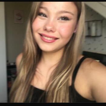Oppas in Barneveld: Julia